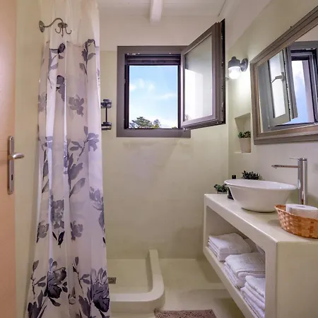 Cuckoos House Aegina